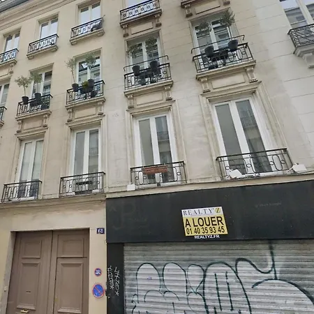 Entier 2p Apartment Paris